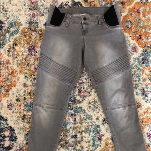 Maternity jeans